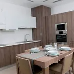 Quisisana - Cast Renting