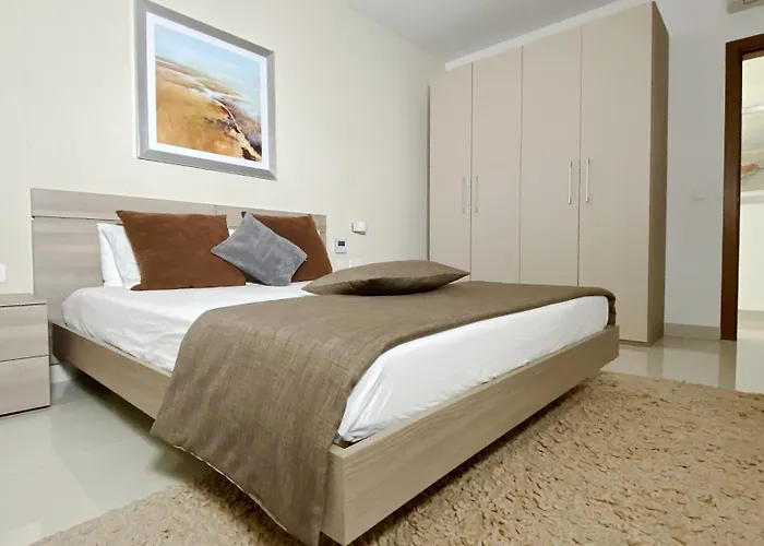 Quisisana - Cast Renting Apartament