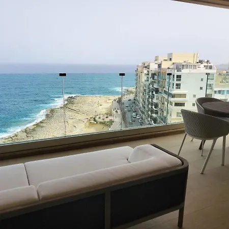 Quisisana - Cast Renting Apartamento