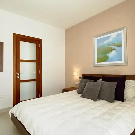 Apartment Quisisana - Cast Renting *